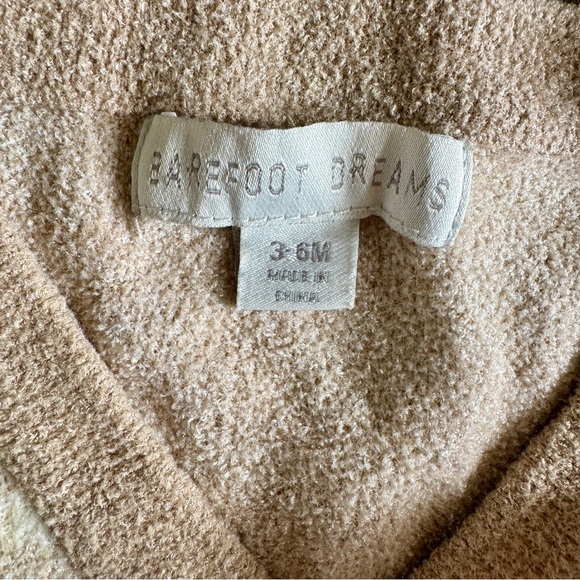 Barefoot Dreams Baby Sweater Set - Picture 3 of 5